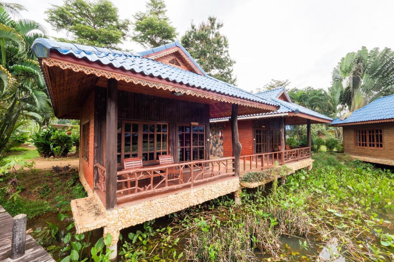 Oyo 75336 Blue Resort & Spa Koh Chang Exterior photo