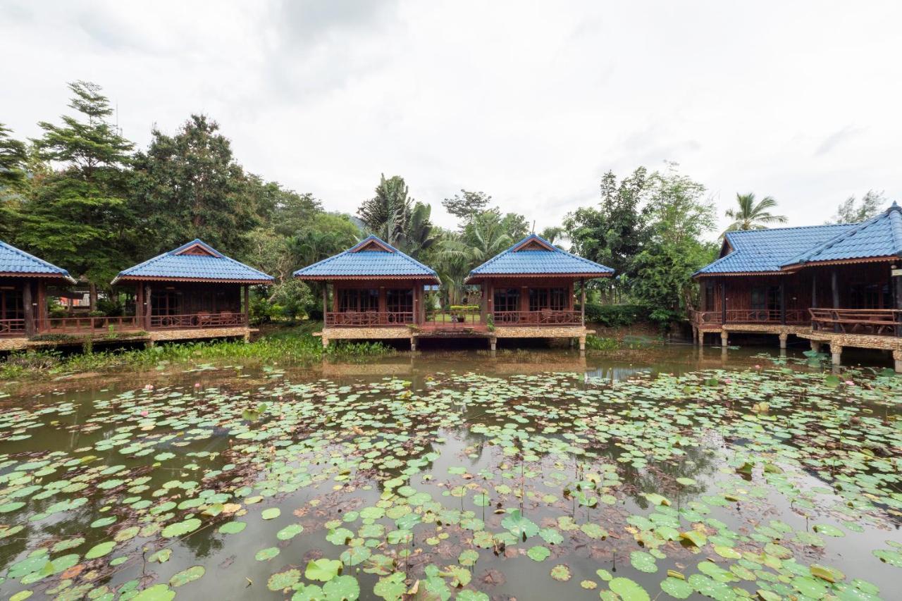 Oyo 75336 Blue Resort & Spa Koh Chang Exterior photo